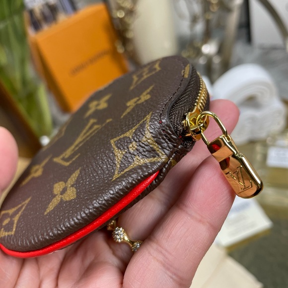 🌹PRICe FIRM🌹Christmas Animation Round coin purse - Picture 7 of 12